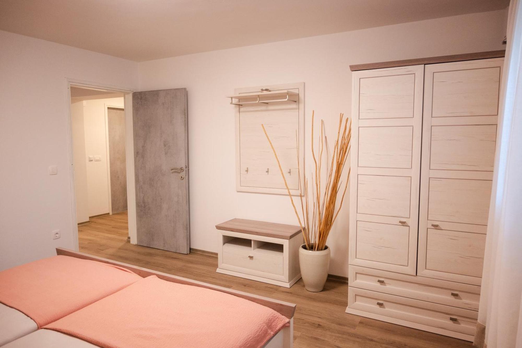 La Bora Apartment Izola Bagian luar foto