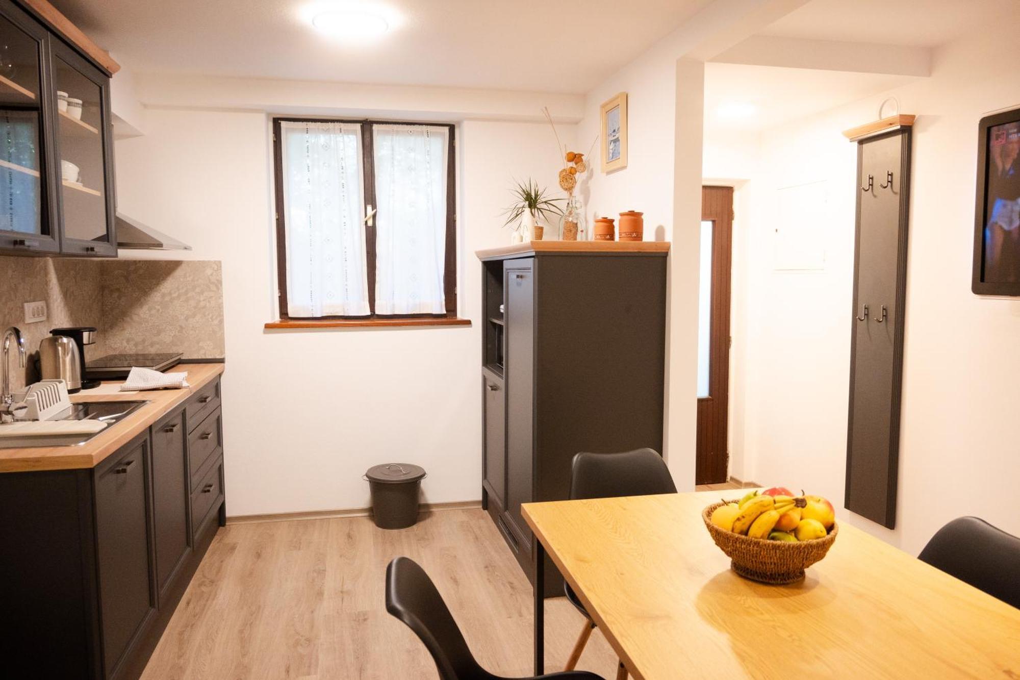 La Bora Apartment Izola Bagian luar foto