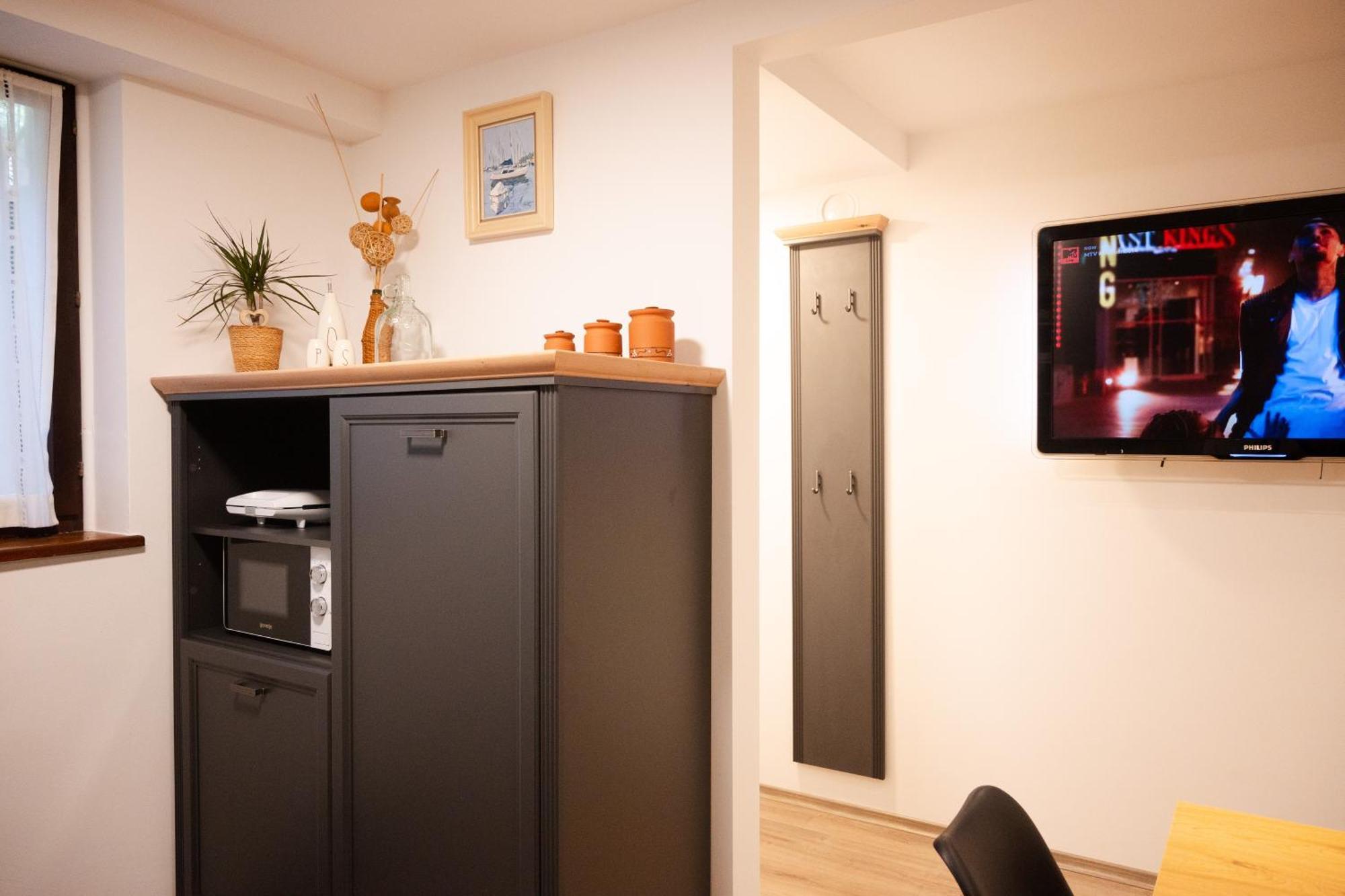La Bora Apartment Izola Bagian luar foto